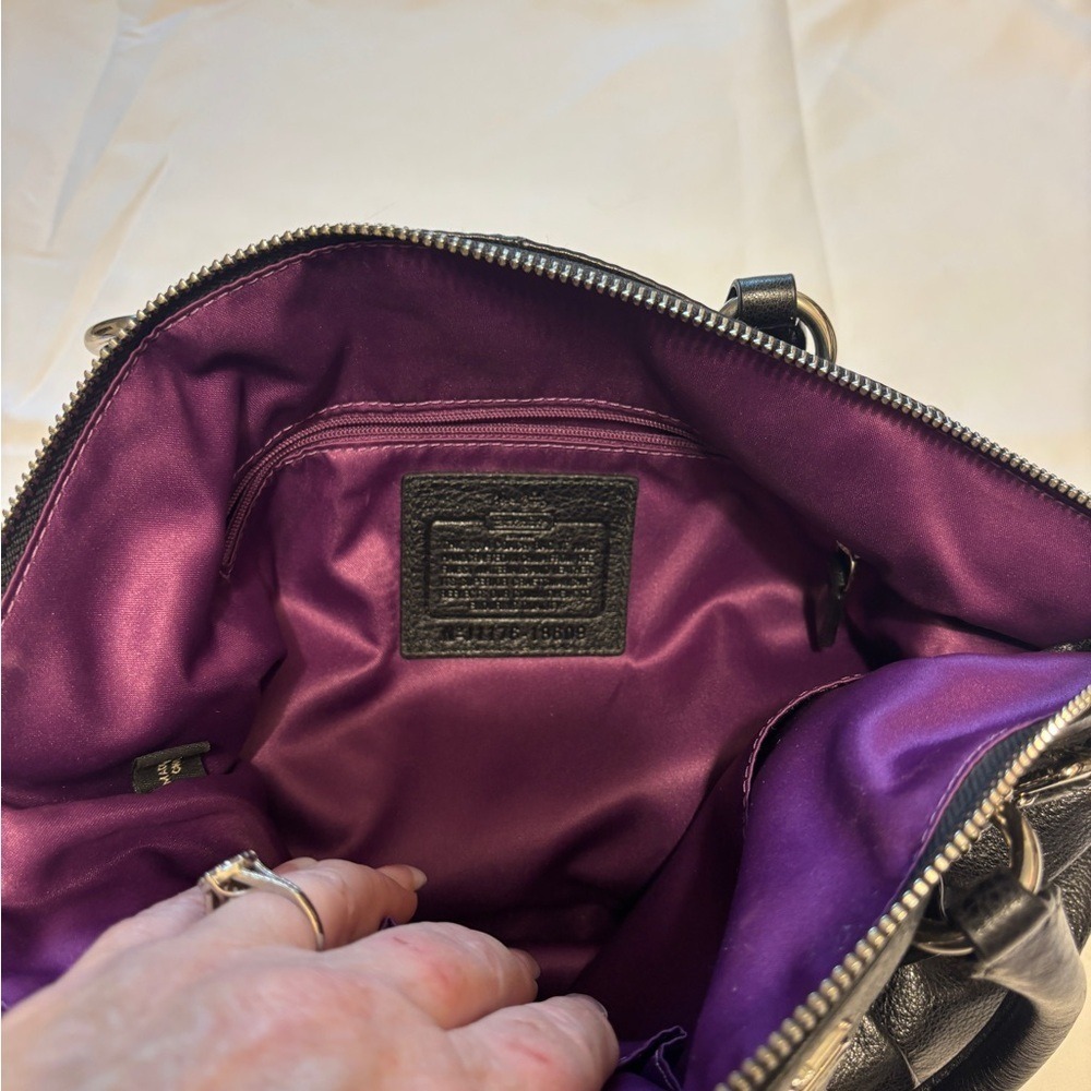 Super Stylish Coach Madison Black Leather Convertible Satchel W Shoulder Strap - Picture 9 of 9
